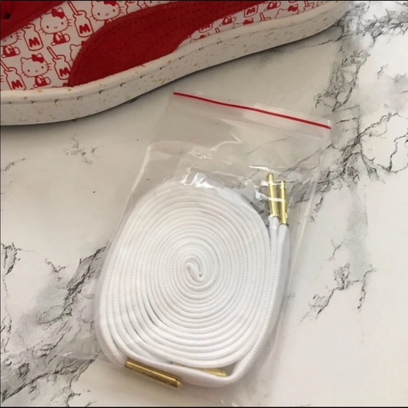 Hello Kitty X Puma Shoes - Picture 7 of 8